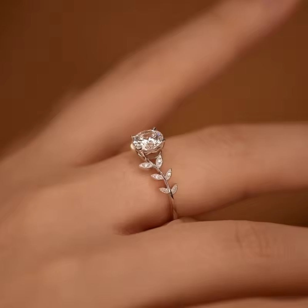 Laurel Leaf 1ct Lab Stone Ring