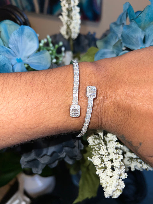 6-7.5" .925 Silver Iced Baguette - Mars Jewelers