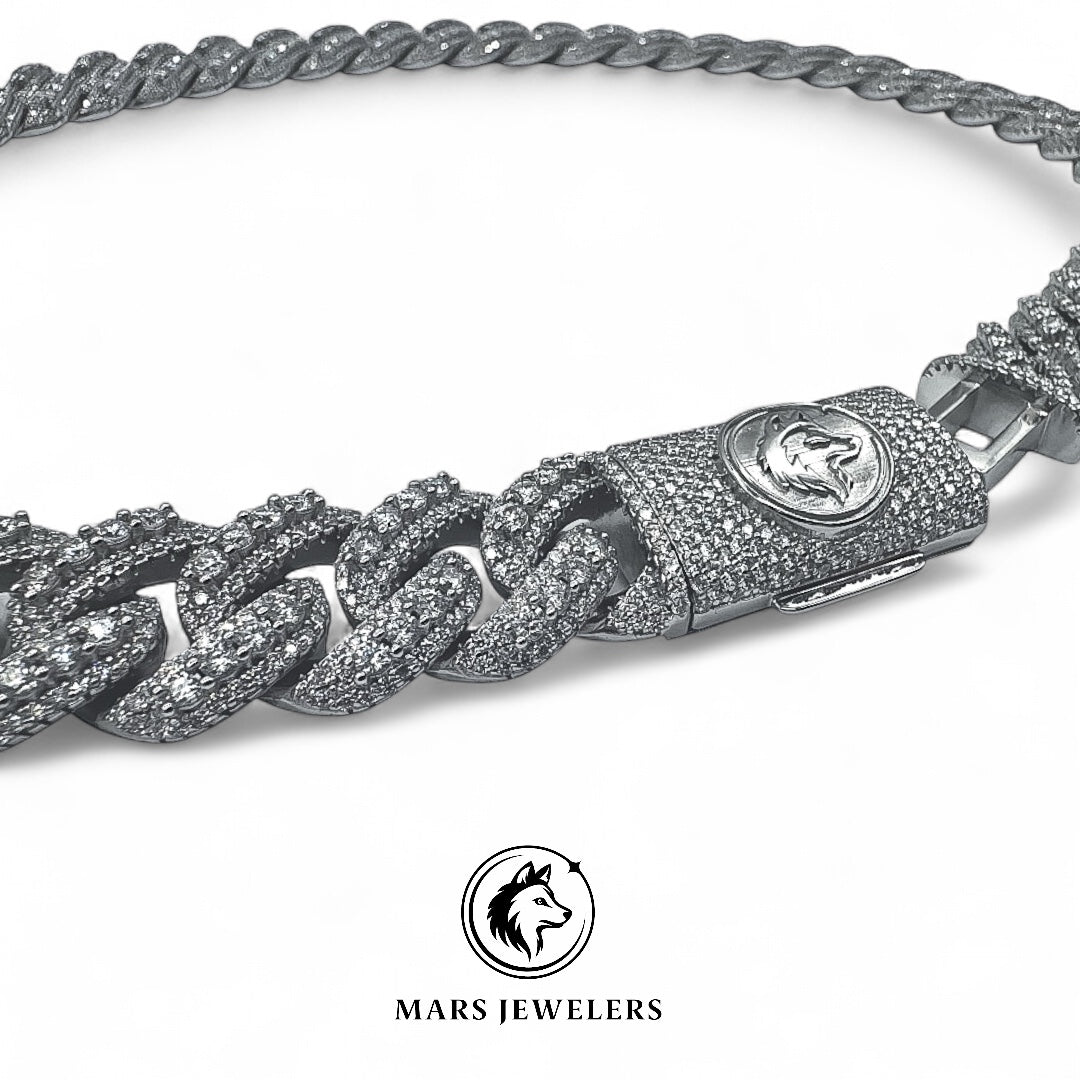 Raised Pointer Lab Stone Cuban Chain