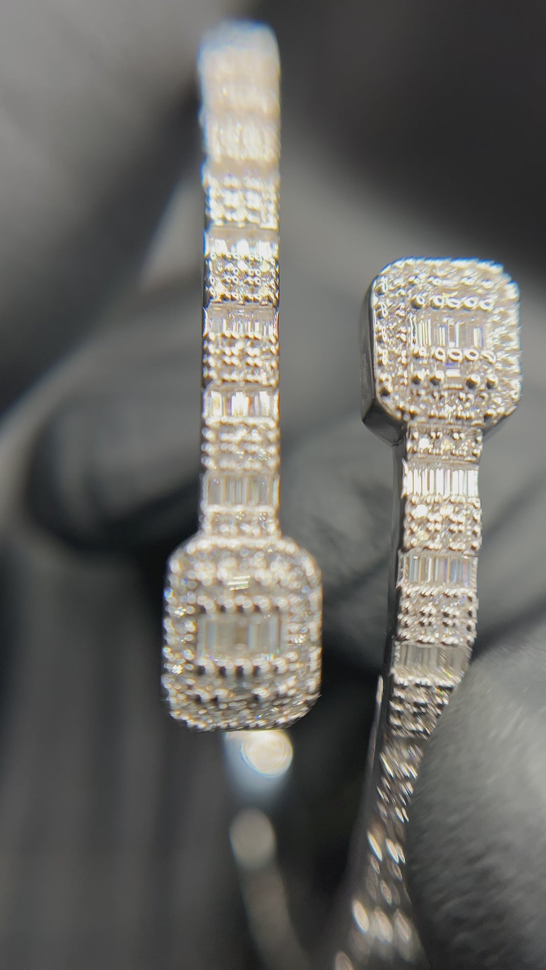 A video showcase of 6-7.5" .925 Silver Iced Baguette